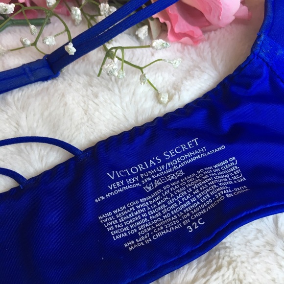 Victoria’s Secret Strappy Back Very Sexy Push-Up - Picture 4 of 4